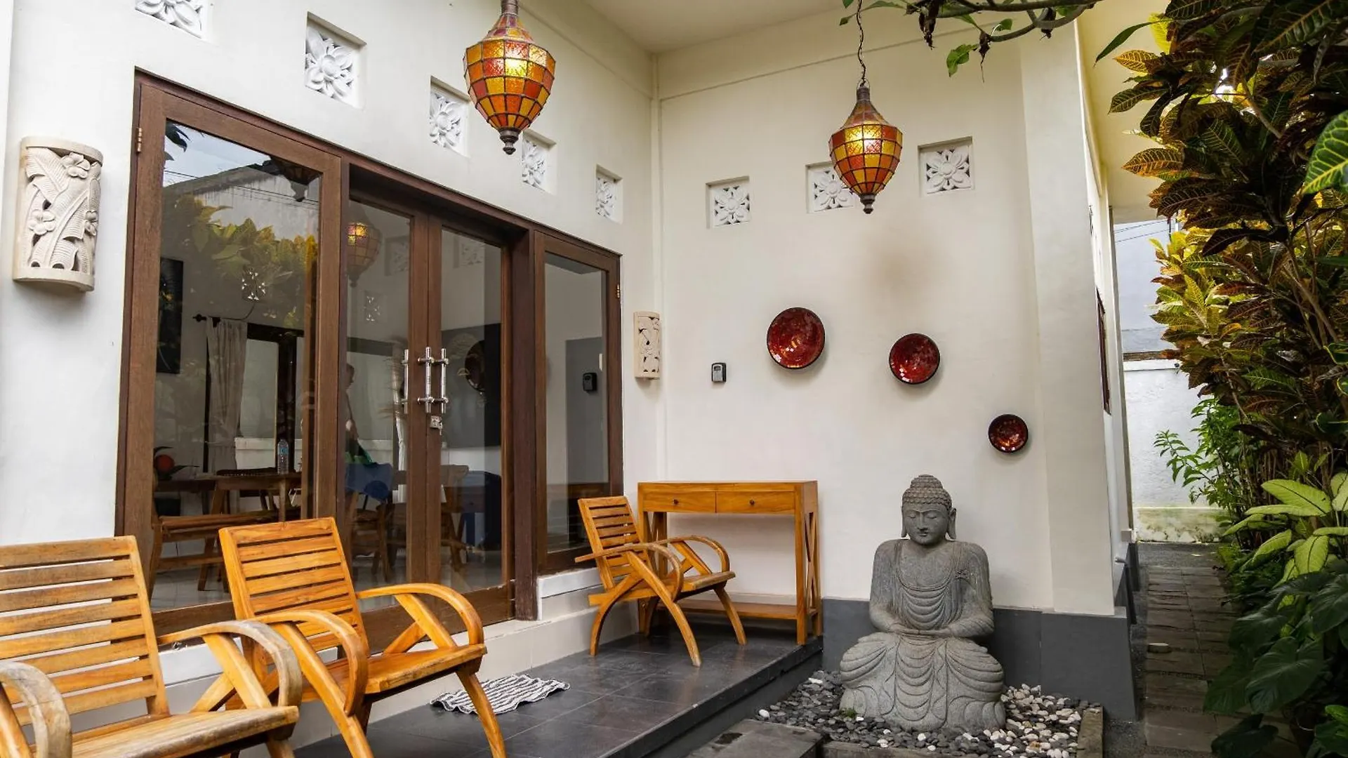 Villa Light House Ubud 3 Bedrooms 0*,  Indonesien